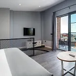 Urban Quarters - Loft 4*