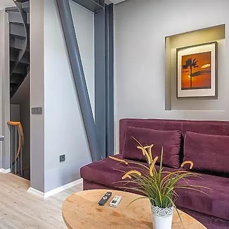 Urban Quarters - Loft شقة فندقية