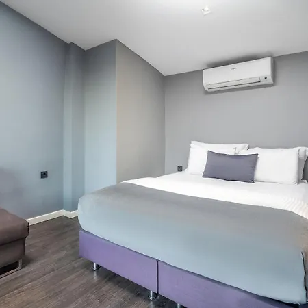 Urban Quarters - Loft 4*