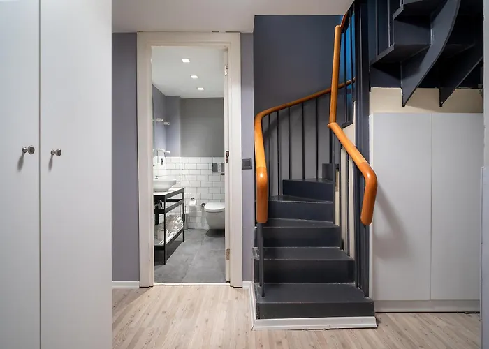 Apart-hotel Urban Quarters - Loft 4*